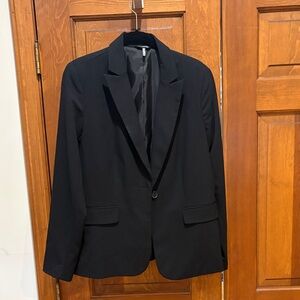 Black blazer size 6 excellent condition